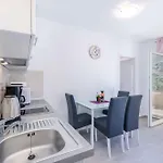 In 39058 *
