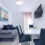 Apartman In 39058