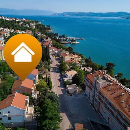 Apartament In 39058 Crikvenica