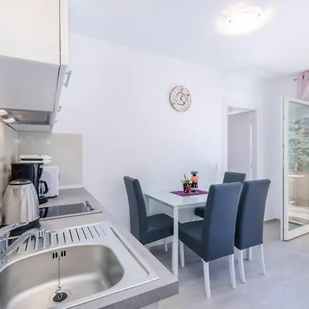 In 39058 Apartment